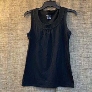 Black cotton yoke tank top